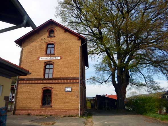 Mausohr-Bahnhof Apr. 2020. D. Diehl