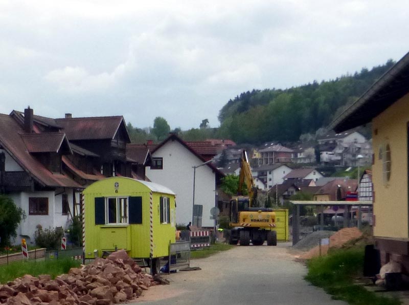 Neugestaltung des Vorplatzes. D. Diehl